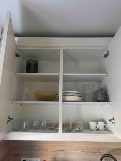Moderne Wohnung In Der Naehe Vom Parndorf Outlet! Királyhida Kültér fotó